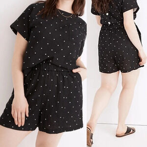 ✨NWT Madewell Black Jacquard Easy Pull On Elastic Waist Shorts Square Spot Small